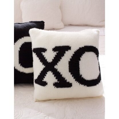 With a Kiss' Pillows in Bernat Super Value