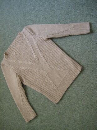 FRONT/BACK PATTERN FITTED SWEATER