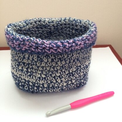 crochet basket, fist try