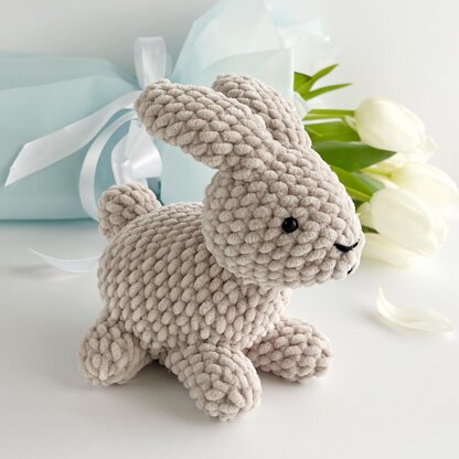 Crochet bunny plush toy Amigurumi pattern Easter rabbit
