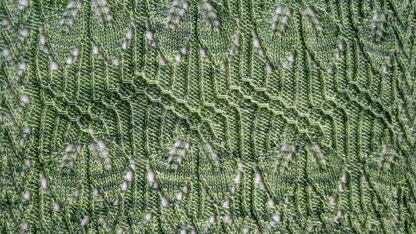 Leaf It To Me Cluster  (Smocked) Shawl