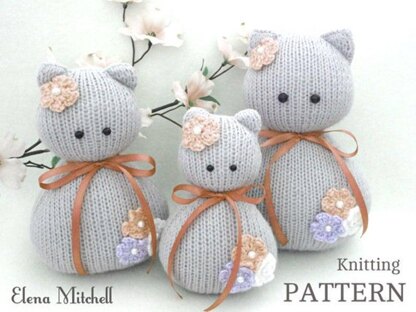 Knitted Toys Cats Family