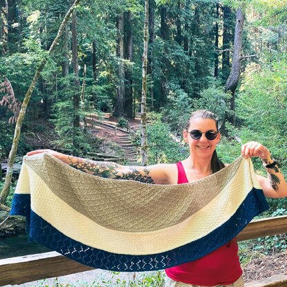 Diamond Crescent Shawl