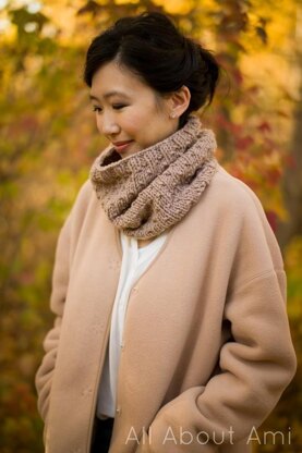 Dotty Cowl Knit Patterns