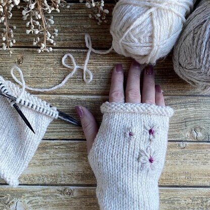 Embellished Fingerless Mitts