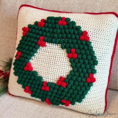 Christmas Wreath Bobble Stitch Pillow