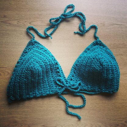 The Moonlit Bralette Crochet pattern by hanna christena