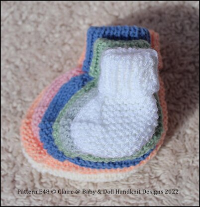 Simple One Piece Cosy Bootees Preemie-2yrs