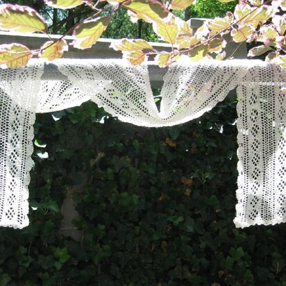 Diamonds are Forever, Lace Scarf