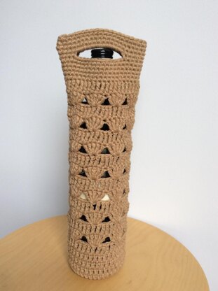 Three in one crochet wine/beer/drink holder