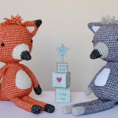 Crochet Fox and Wolf pattern 2 in 1