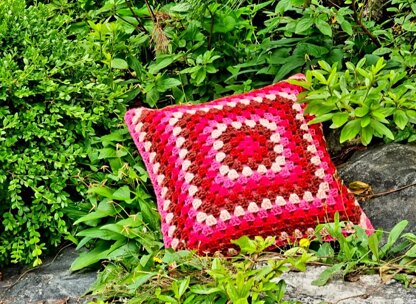 La Vie en rose Cushion 26