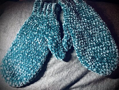 teal mitts