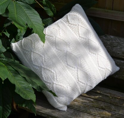 Leaf Cushion