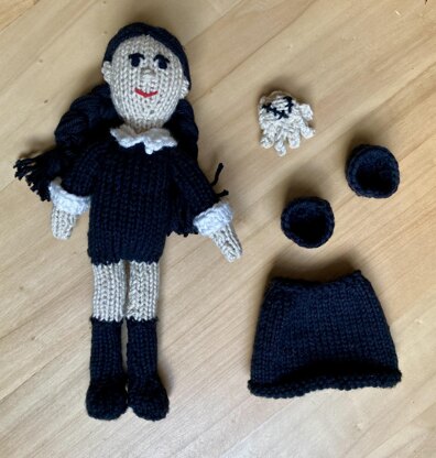 Enid and Wednesday dolls knitting pattern