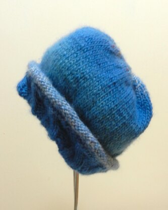 Twirly Tweed Chunky Adult Cable Hat