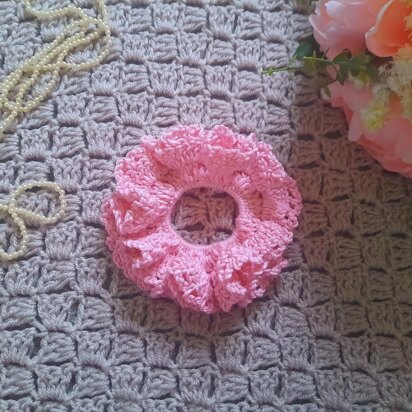 Crochet Easy Lacy Scrunchie Pattern