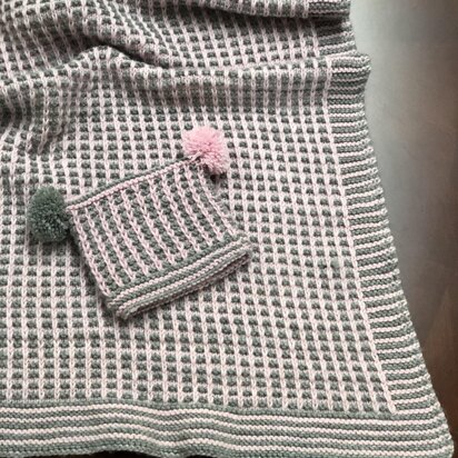 Ava's Blanket & Hat Set