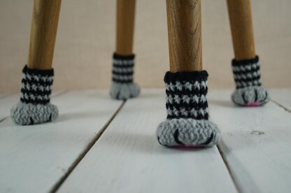 Cat Paws Chair Socks