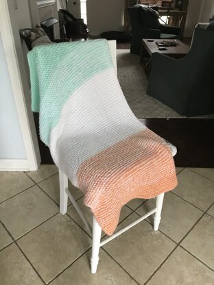 Gradient baby blanket