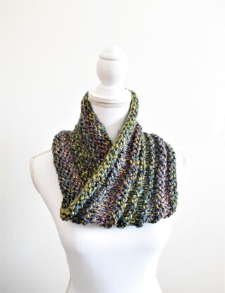 Eclectic Waves Cowl