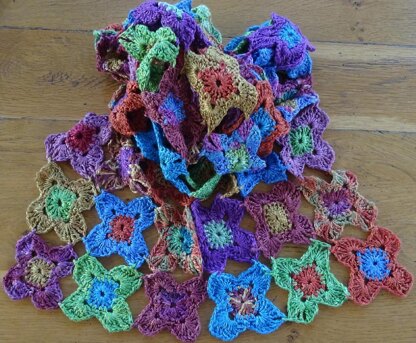 Starflower crochet scarf