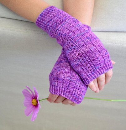 Cadence Fingerless Mitts