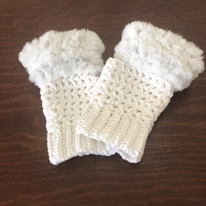 Ashley Faux Fur Mitts