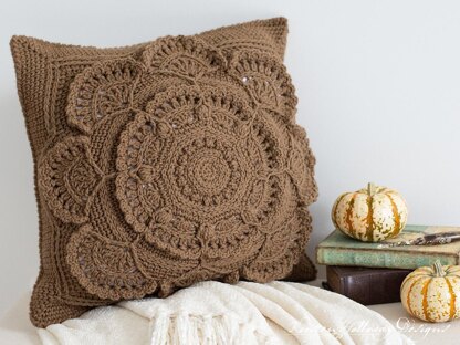 Arabesque 18-inch Decorative Pillow