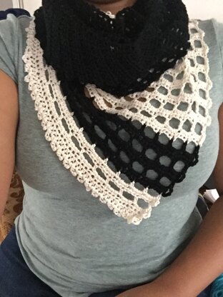 Soft easy crochet shawl