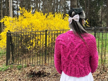 Cropped Fisherman Cardigan in Loopy Mango Big Cotton and Merino No. 5 - Downloadable PDF