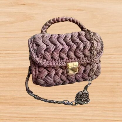 Crochet handbag pattern