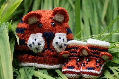 Tiger Paws Baby Hat and Booties