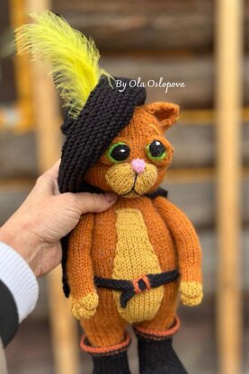 Puss in Boots knitting pattern