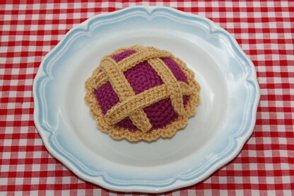 Crochet Pattern for an Individual Lattice Plum / Fruit Pie - Play Food