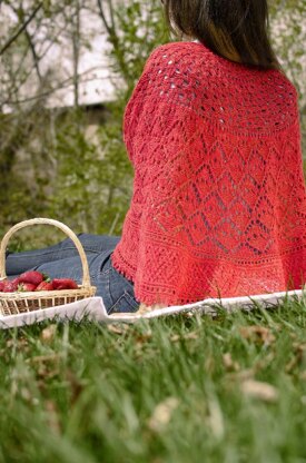 Fragaria Shawl