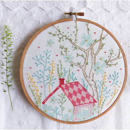Tamar Dream House Printed Embroidery Kit - 6in