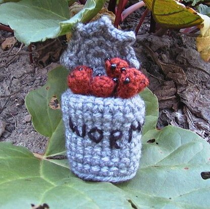 Can of Worms  - amigurumi