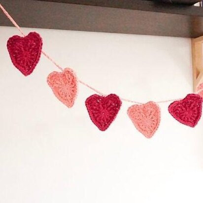 Valentine's Day Heart Garland