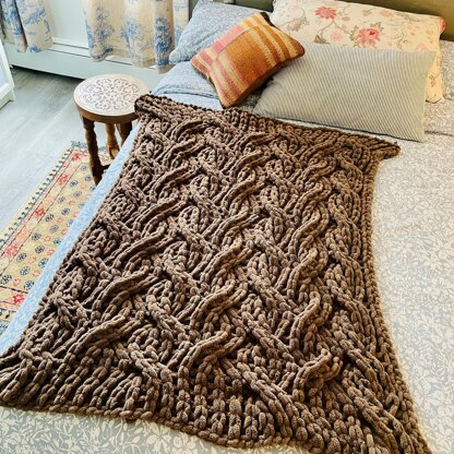 Ribbed Cable Throw Blanket