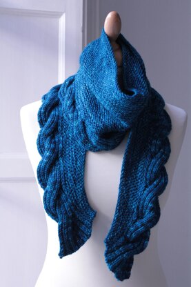 Torc Scarf