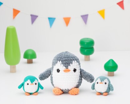 Penguin plushie