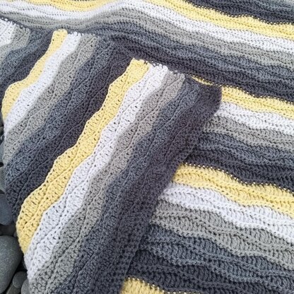 Silver Sands Throw