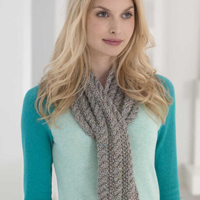 Cabled Tweed Scarf in Lion Brand Heartland - L32416