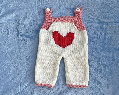 P133 Dungarees and Pinafore Outfit