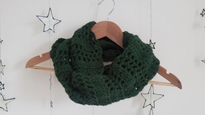 Forrest Moon Cowl