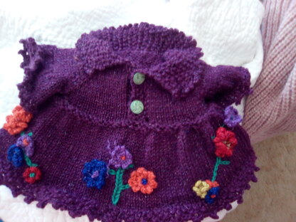 Lovely little Top I knit for my great niece Hilary Mayo.