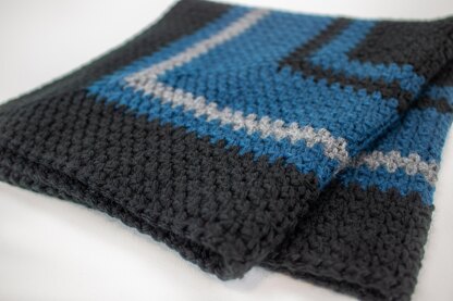 Black & Blue Infinity Moss Stitch Crochet Blanket