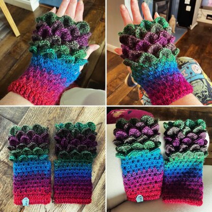 Fingerless gloves ‘Scales’