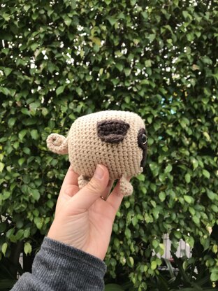 crochet kit - amigurumi pug dog craft kit